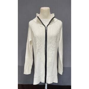 Venus white zip-up sweater sz M chic cozy edgy modern stylish